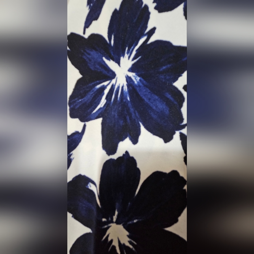 Evan Picone Navy Blue & White‎ Sleeveless Floral A-Line Dress Nordstrom Size 10 - Picture 3 of 4
